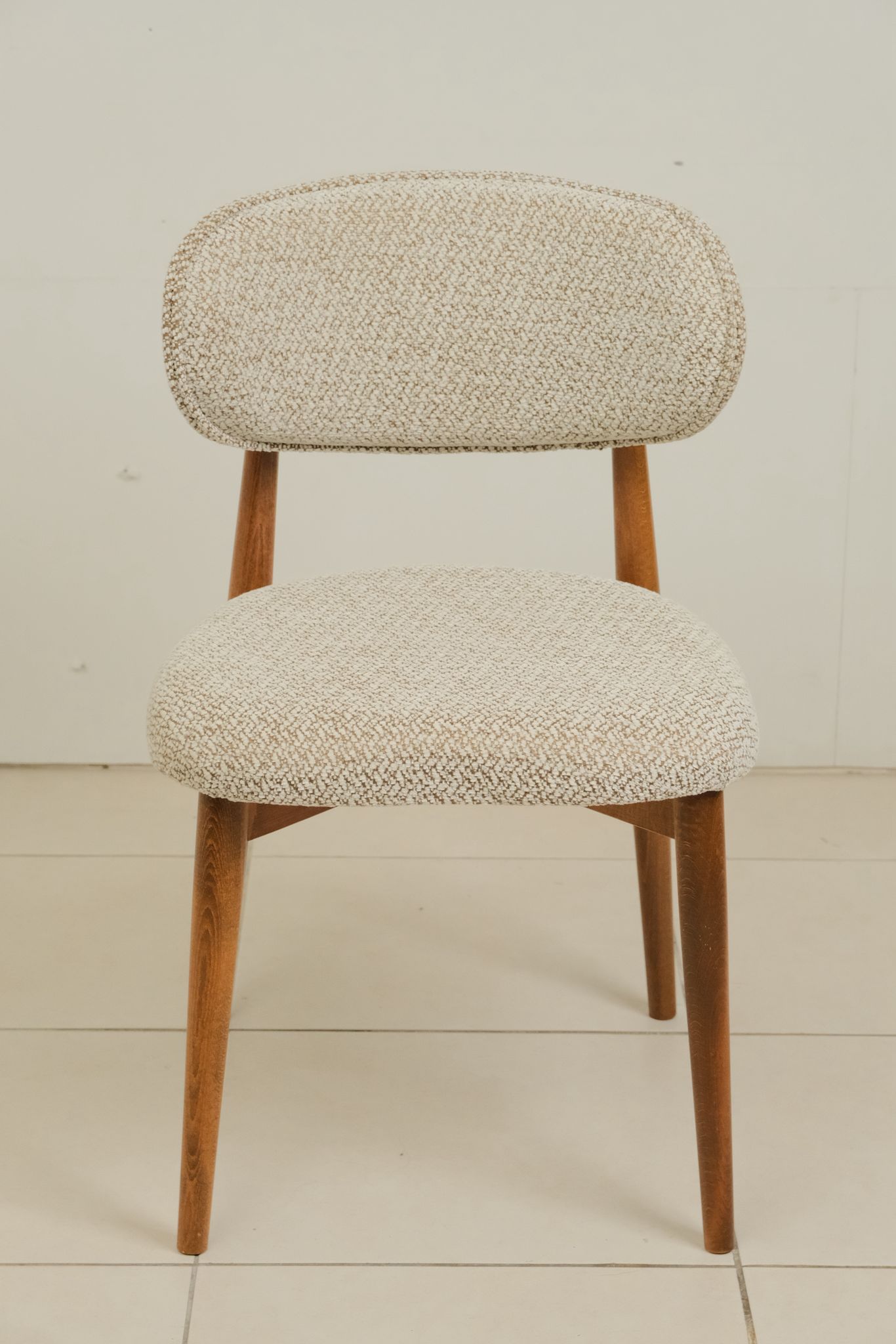 Polo Gürgen Sandalye