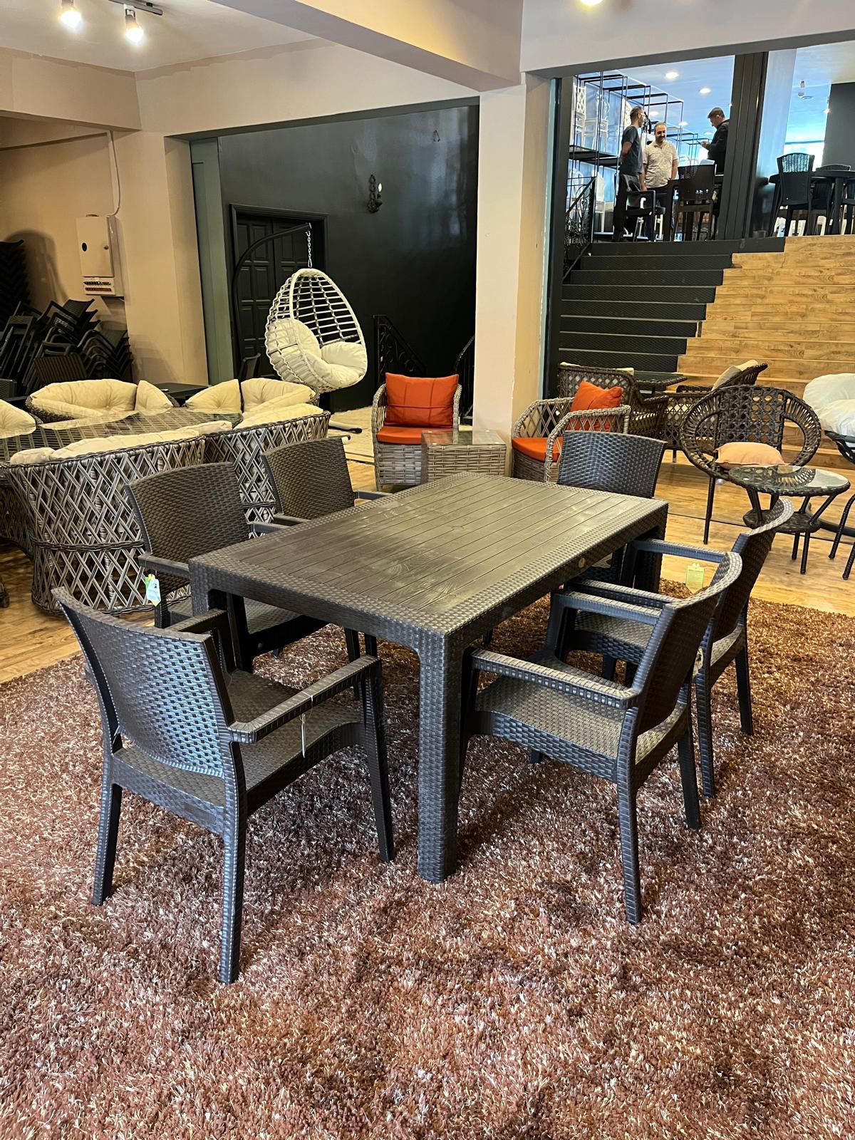 Rattan Görünüm Plastik Masa Sandalye